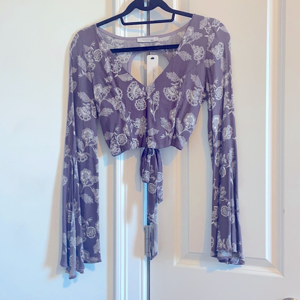 Long sleeve crop top